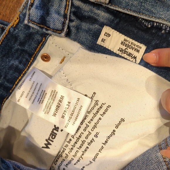 Practically new Wrangler Wanderer Flare 622 - Picture 4 of 5